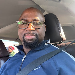 Meet your Posher, Ade